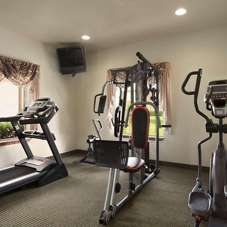 Howard Johnson By Wyndham Oklahoma City Okc Airport, Fairgrounds, I40 Exterior foto