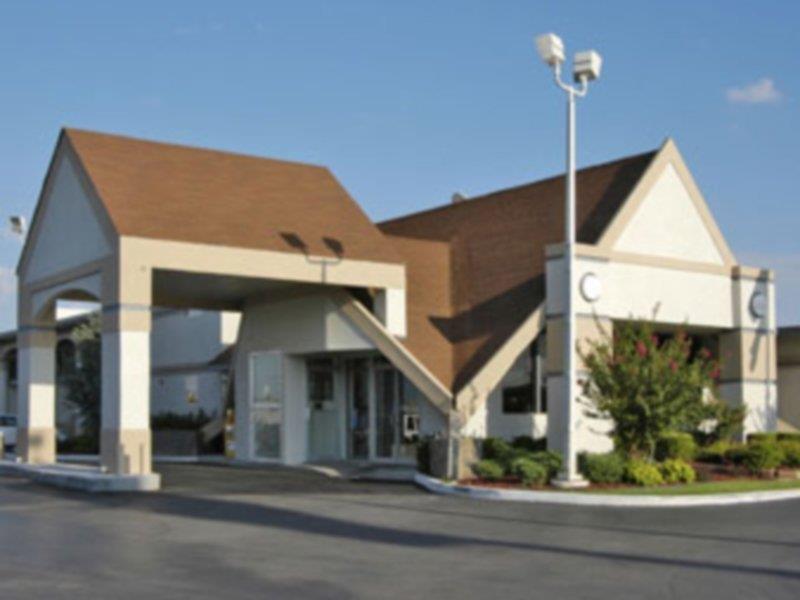Howard Johnson By Wyndham Oklahoma City Okc Airport, Fairgrounds, I40 Exterior foto